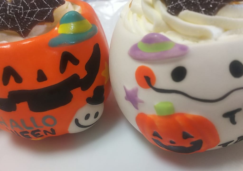 『白十字』のハロウィンかぼちゃプリン