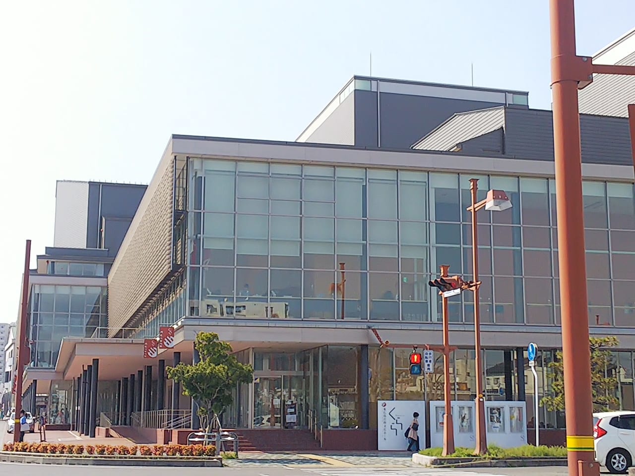 東広島芸術文化ホールくらら（外観写真）